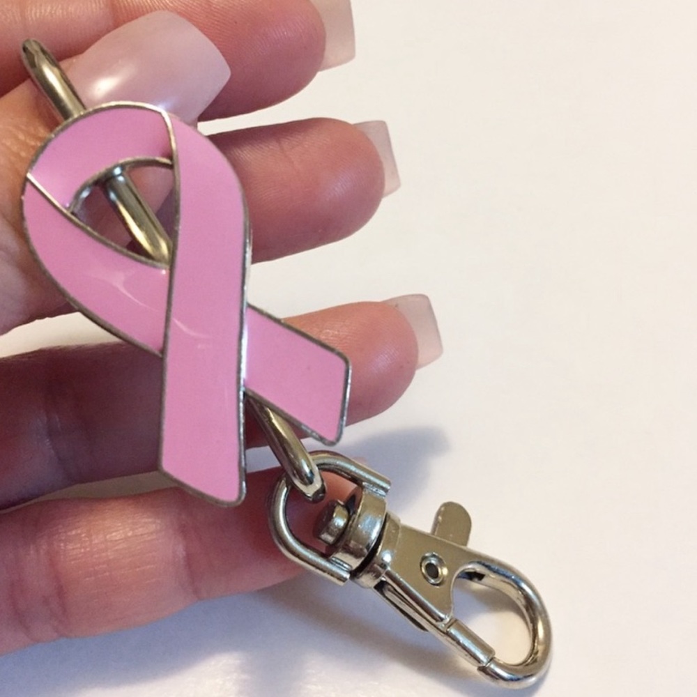 Pink Ribbon 🎀 Awareness Finder Key Purse NWT